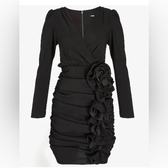 🆕Express Black Long Sleeve Elegant Design Wrap Flower Rouched Dress S🆕 - Picture 3 of 15